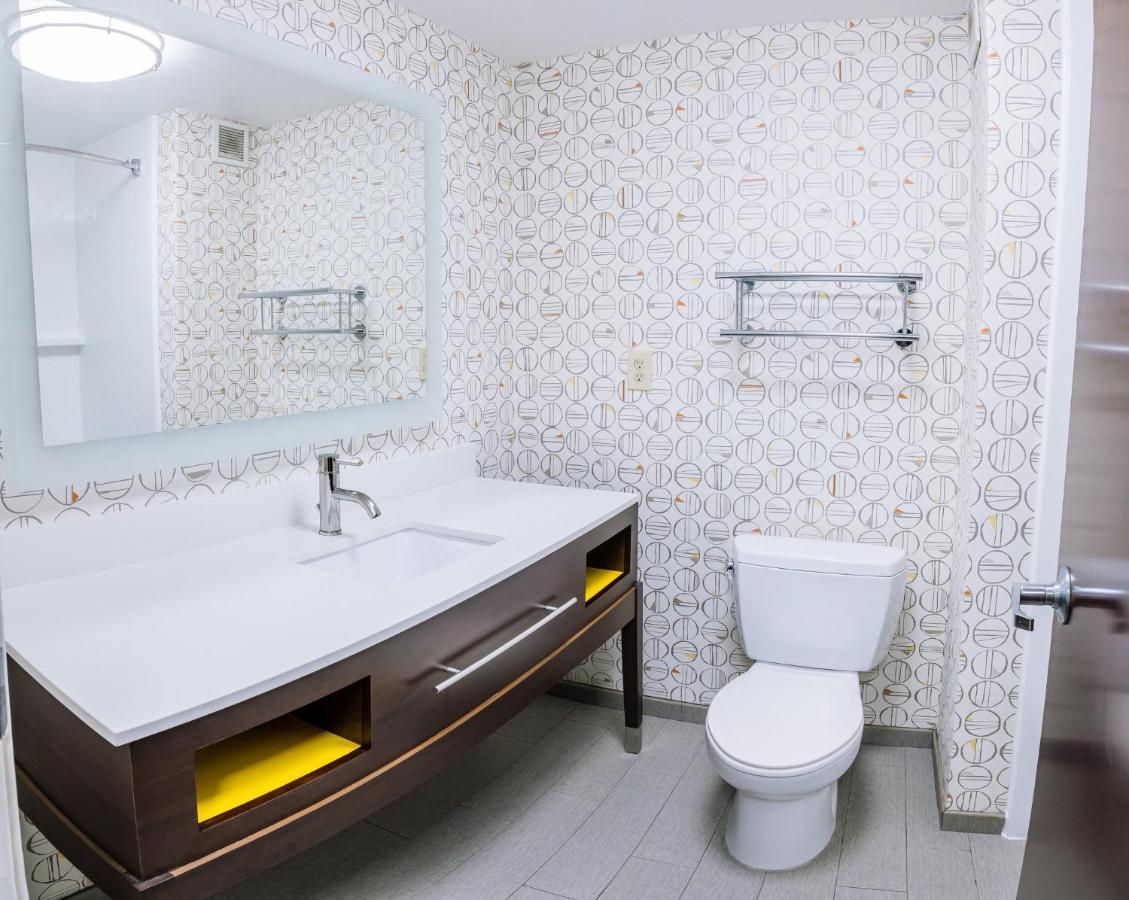 Holiday Inn Hotel & Suites Stockbridge-Atlanta I-75 By Ihg מראה חיצוני תמונה