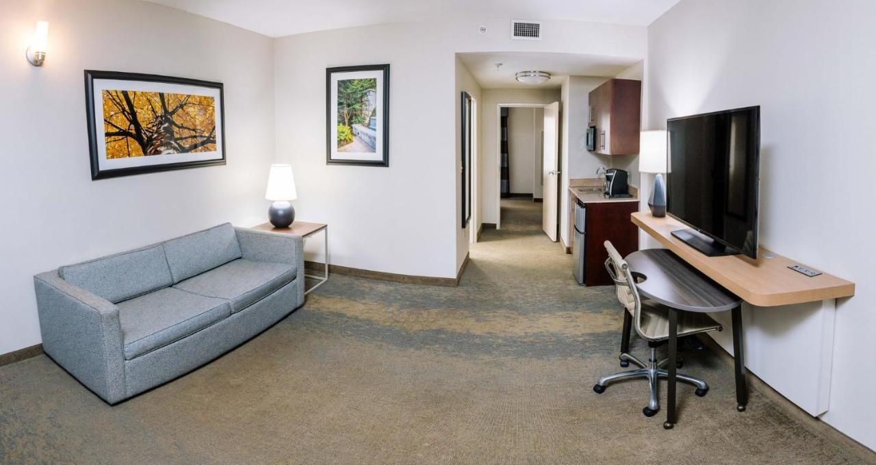 Holiday Inn Hotel & Suites Stockbridge-Atlanta I-75 By Ihg מראה חיצוני תמונה